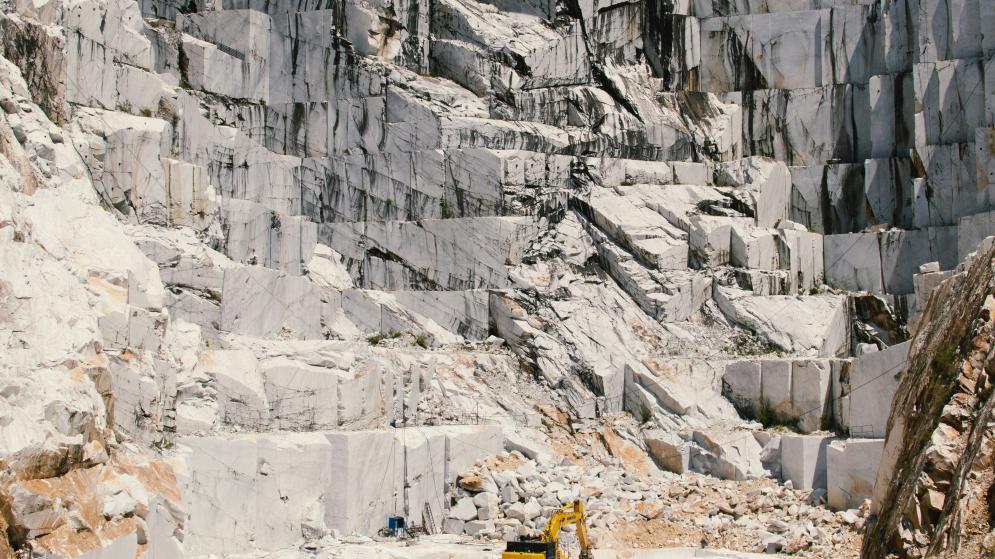 ΙΤΑΛΙΑ: Μείωση παραγωγής μαρμάρου – Eυκαιρίες για την Ελλάδα
