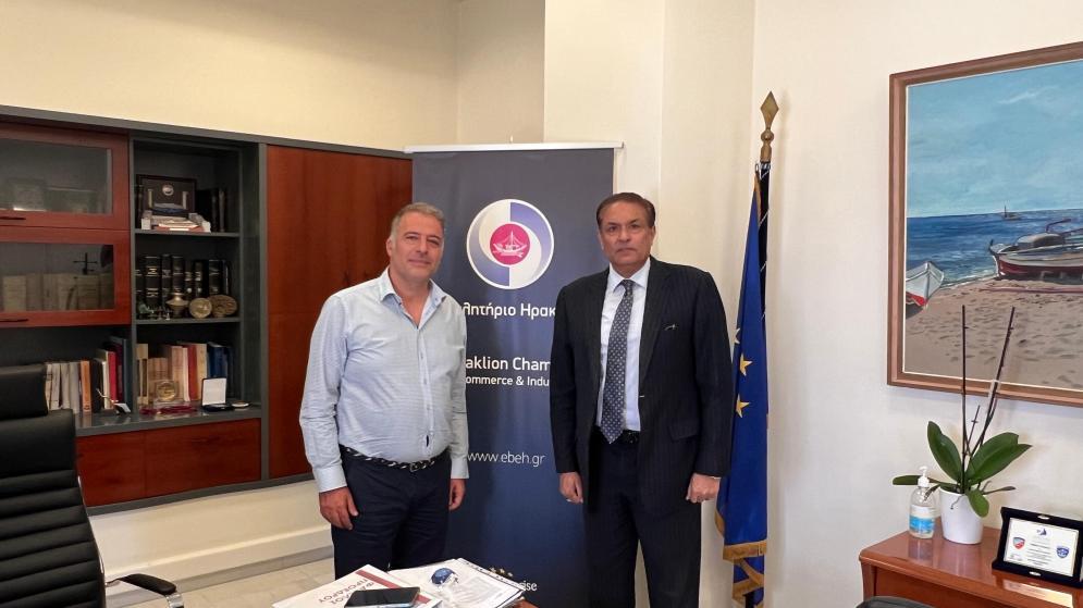 Πρέσβης του Πακιστάν στο Επιμελητήριο Ηρακλείου
